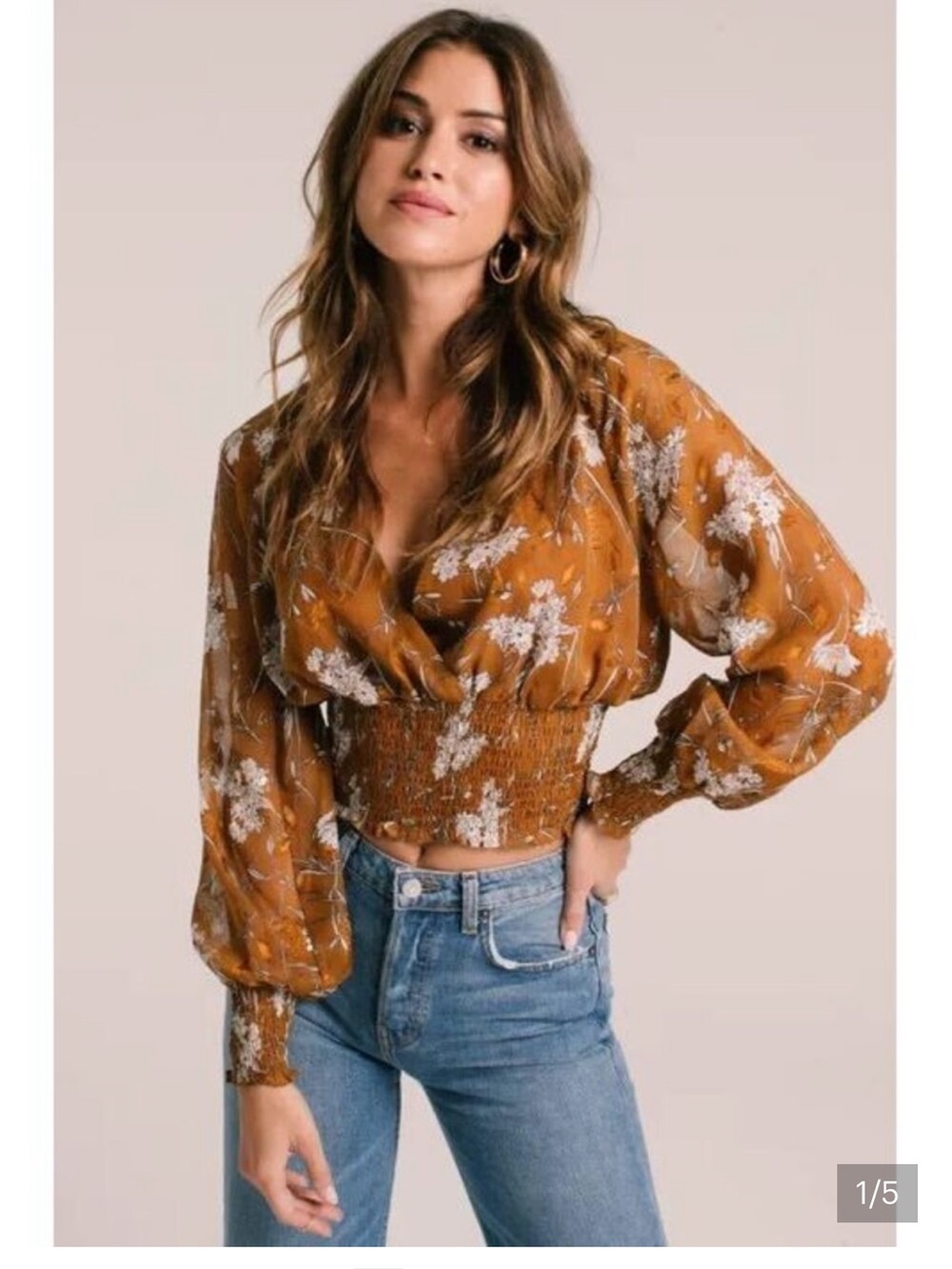 Astr Rust Floral Smocked Waist V-Neck Blouse size XS like new condition